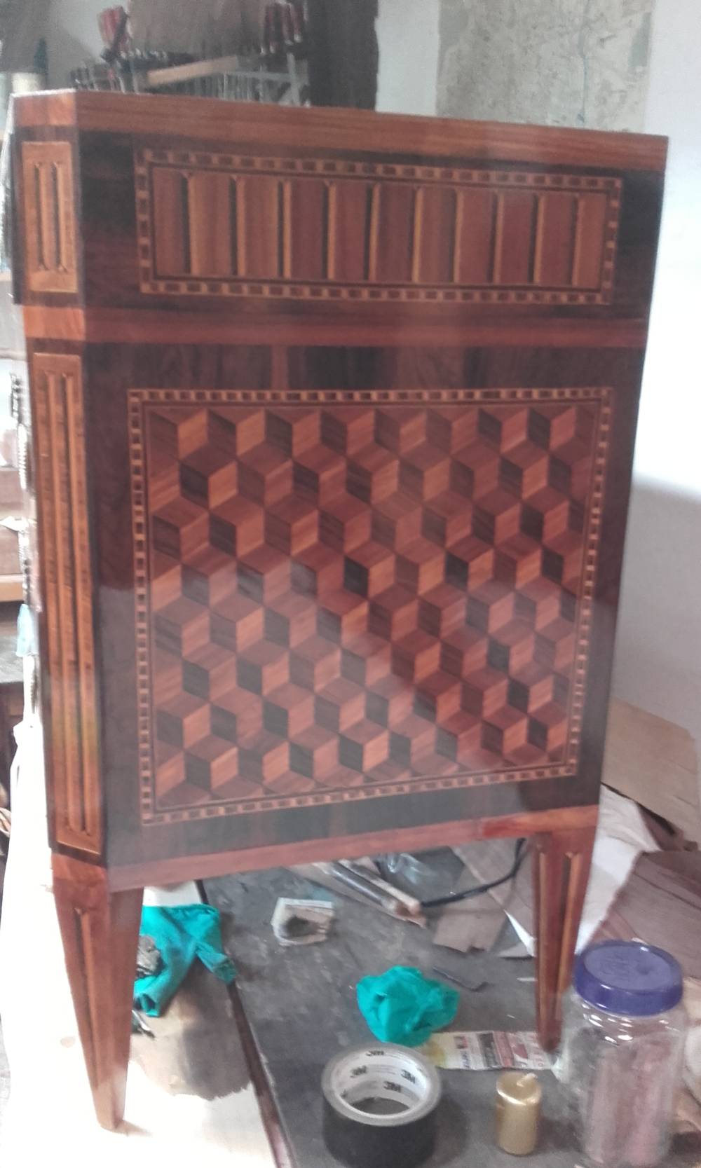 Philippe Capello - ébénisterie d'art - restauration - Mobilier-parquet-tableau de bord - ornement
