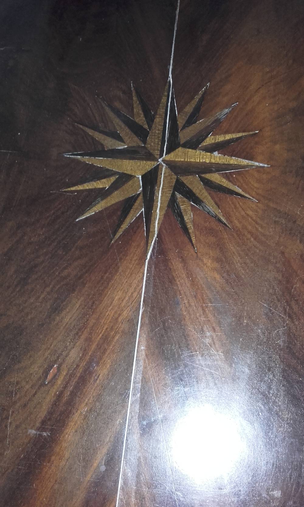 Philippe Capello -  restauration - Mobilier-parquet-tableau de bord - boiserie-ornement
